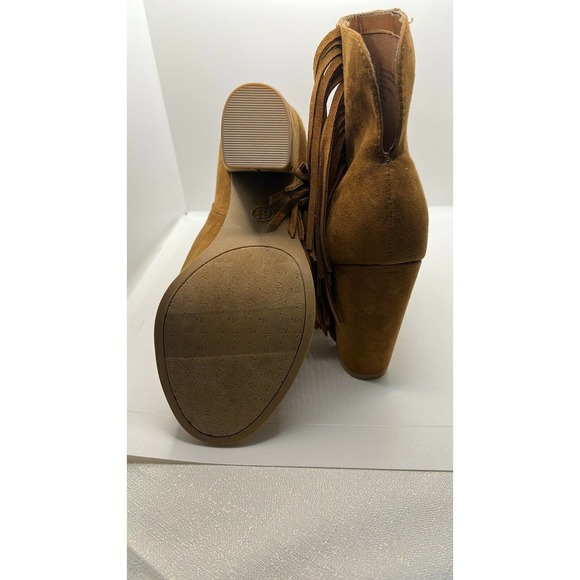 DV Dolce Vita Sz 6.5 Ankle Booties Fringe Peep Toe Womens - Picture 5 of 5
